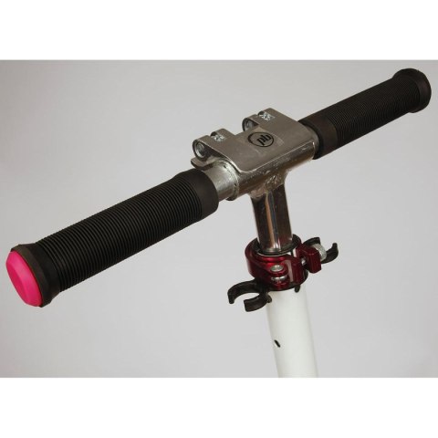HULAJNOGA PB SKULL 200MM BIAŁA HULAJNOGA PB SKULL 200MM BIAŁA