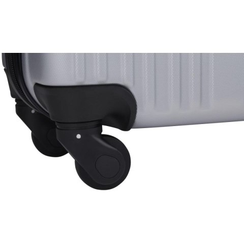 ZESTAW 2 WALIZEK 18 i 26 CALE SLAZENGER SILVER ZESTAW 2 WALIZEK 18 i 26 CALE SLAZENGER SILVER