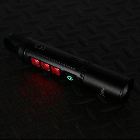 NC0003 Latarka LED 800 lm NILS CAMP USB IPX4 teleskopowa klosz NC0003 Latarka LED 800 lm NILS CAMP USB IPX4 teleskopowa klosz