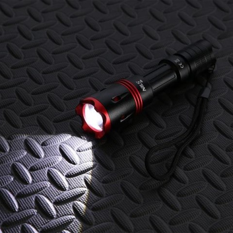 NC0004 Latarka LED 1000 lm NILS CAMP teleskopowa USB-C IP65 outdoor NC0004 Latarka LED 1000 lm NILS CAMP teleskopowa USB-C IP65 outdoor