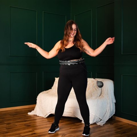 HHW12 PLUS SIZE BLACK – Hula Hop z Wypustkami i Obciążnikiem HMS HHW12 PLUS SIZE BLACK – Hula Hop z Wypustkami i Obciążnikiem HMS