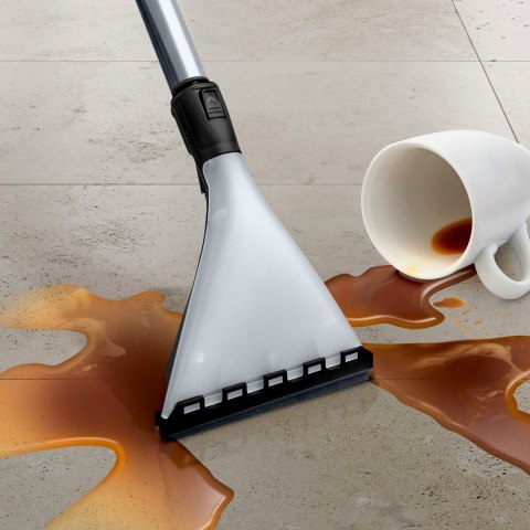 Odkurzacz BOSCH BWD 421 PET AquaWash&Clean Odkurzacz BOSCH BWD 421 PET AquaWash&Clean