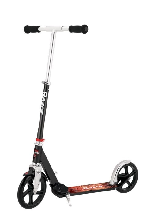 Hulajnoga Razor A5 Lux 13073067 (kolor czarny) Hulajnoga Razor A5 Lux 13073067 (kolor czarny)