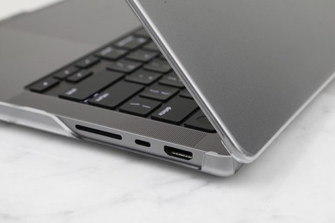 Moshi iGlaze Hardshell Case - Obudowa MacBook Pro 14" (M4/M3/M2/M1/2024-2021) (Stealth Clear) Moshi iGlaze Hardshell Case - Obudowa MacBook Pro 14" (M4/M3/M2/M1/2024-2021) (Stealth Clear)