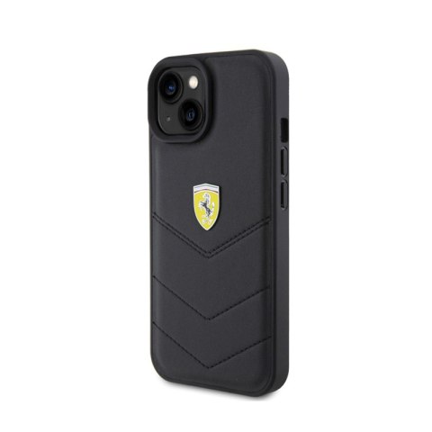 Ferrari Quilted Metal Logo - Etui iPhone 15 (czarny) Ferrari Quilted Metal Logo - Etui iPhone 15 (czarny)