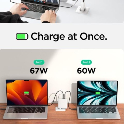 Spigen ArcStation Pro GaN-1402 - Ładowarka sieciowa 2x USB-C 140W (Biały) Spigen ArcStation Pro GaN-1402 - Ładowarka sieciowa 2x USB-C 140W (Biały)