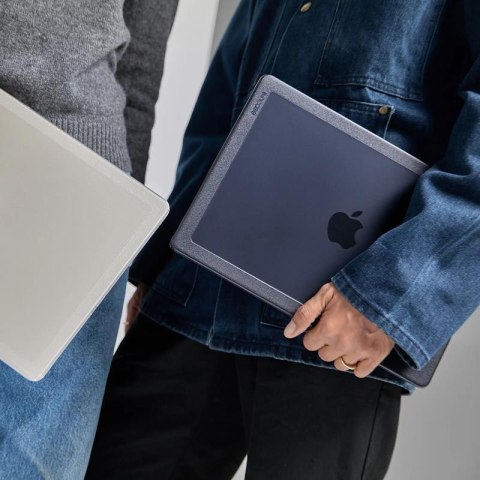 Incase Edge Hardshell Case - Etui MacBook Pro 14" (M4/M3/M2/M1/2024-2021) (Black) Incase Edge Hardshell Case - Etui MacBook Pro 14" (M4/M3/M2/M1/2024-2021) (Black)