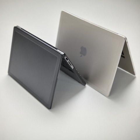 Incase Edge Hardshell Case - Etui MacBook Pro 14" (M4/M3/M2/M1/2024-2021) (Black) Incase Edge Hardshell Case - Etui MacBook Pro 14" (M4/M3/M2/M1/2024-2021) (Black)