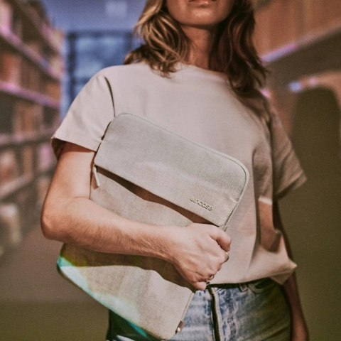 Incase Crosstown Sleeve with Woolenex - Pokrowiec z kieszenią MacBook Pro 14" (M4/M3/M2/M1/2024-2021) (Limestone) Incase Crosstown Sleeve with Woolenex - Pokrowiec z kieszenią MacBook Pro 14" (M4/M3/M2/M1/2024-2021) (Limestone)