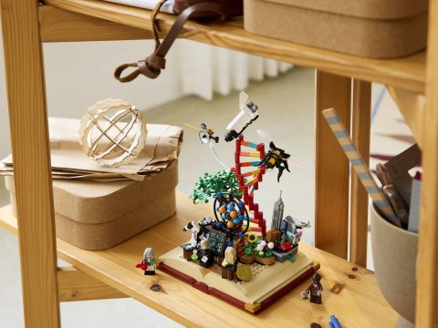 LEGO 21355 Ideas - Ewolucja przedmiotów ścisłych