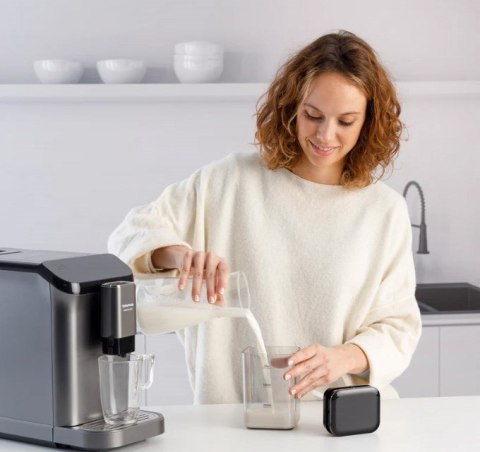 Ekspres ciśnieniowy Taurus Accento Latte; 20 bar White Coffee